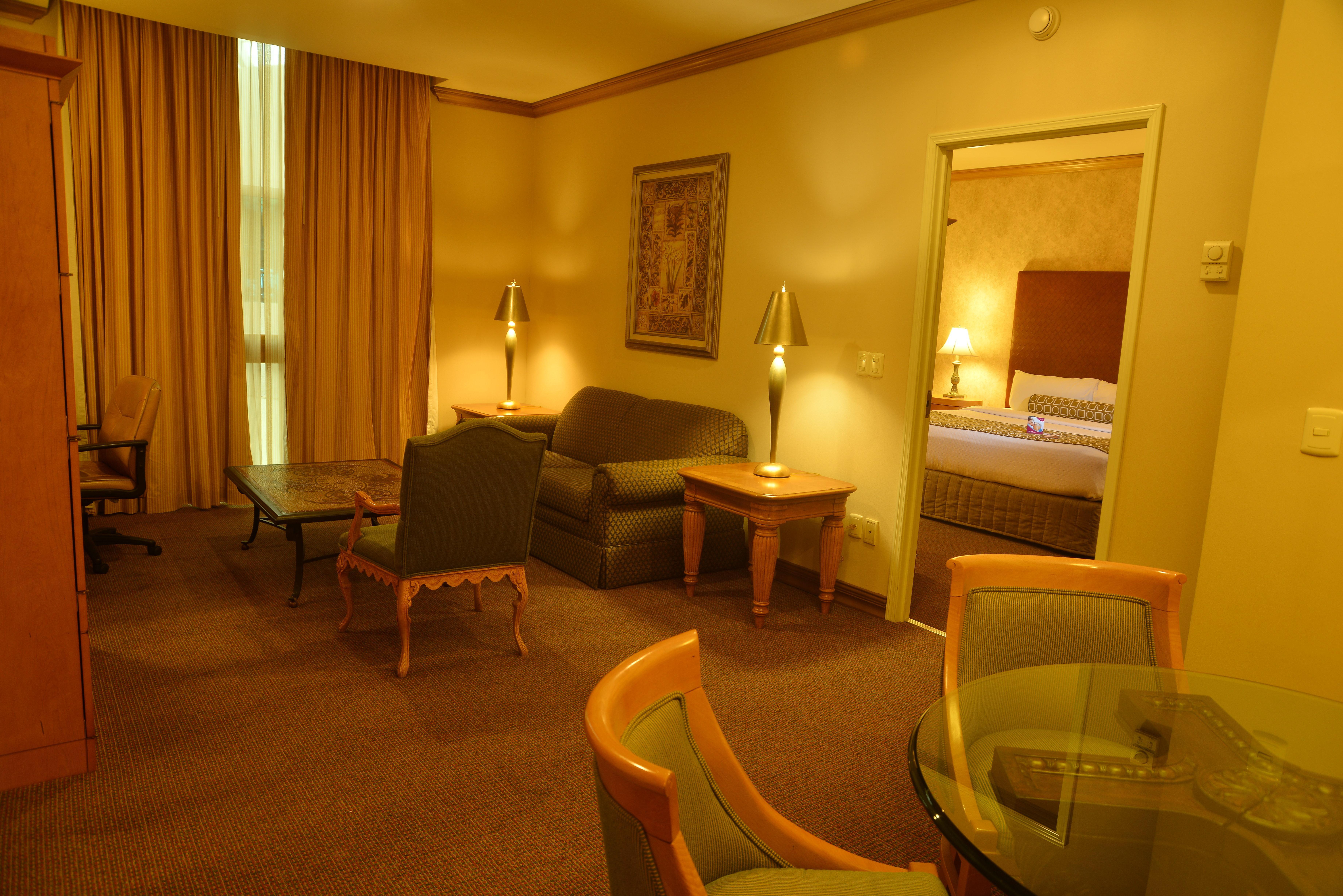 Crowne Plaza Torreon By Ihg Hotel Exterior photo