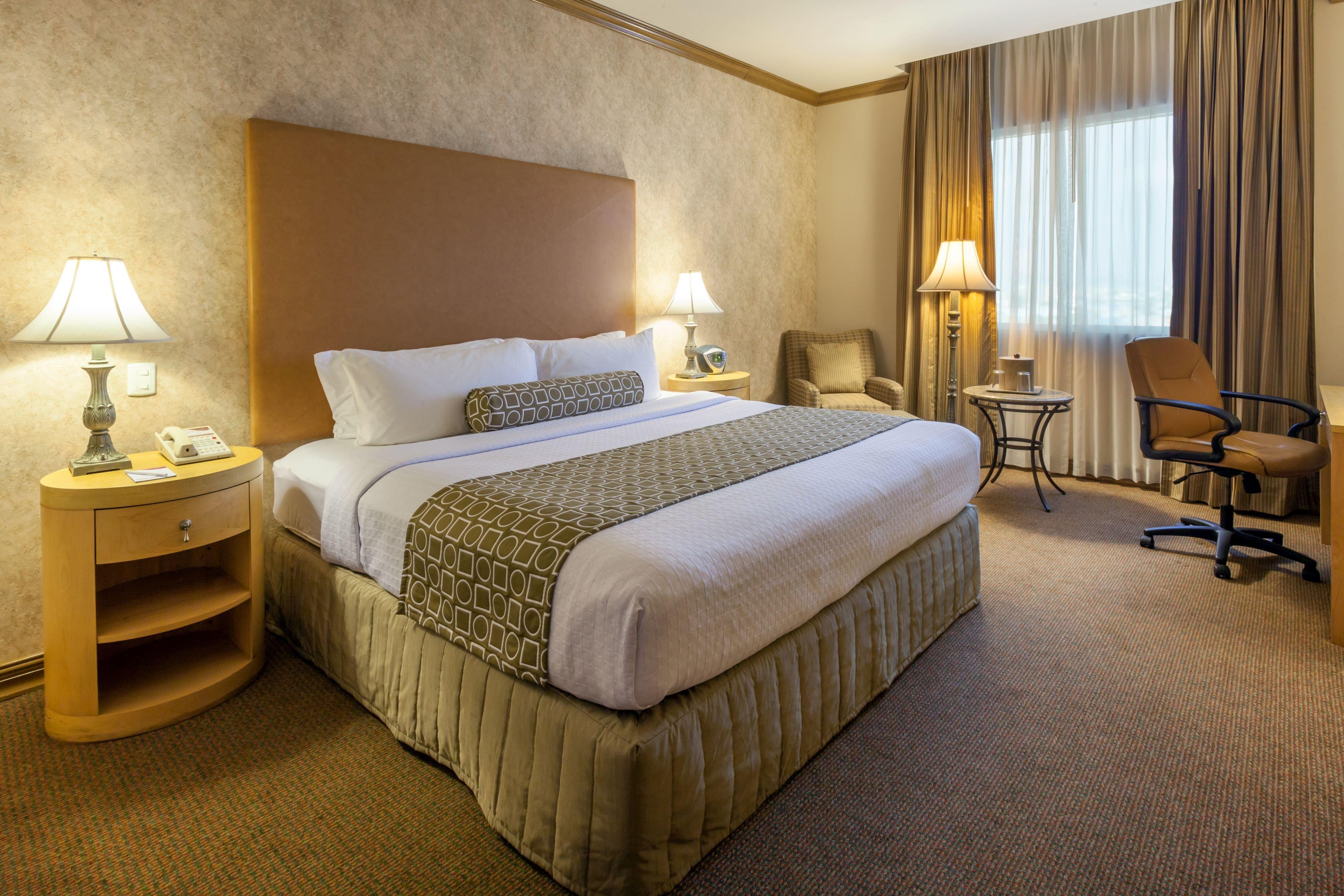 Crowne Plaza Torreon By Ihg Hotel Exterior photo